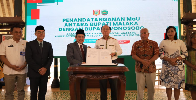 Pemkab Wonosobo jalin kerja sama dengan Pemkab Malaka, NTT terkait layanan kesehatan di Pendapa Pemkab Wonosobo, Jumat (19/9/2025)