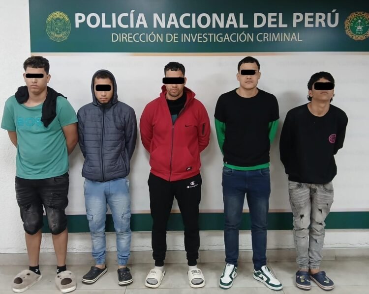 Tampang pelaku penembakan diplomat muda RI Zetra Leonardo Purba. Menurut keterangan kepolisian Peru, para pelaku merupakan anggota geng kriminal