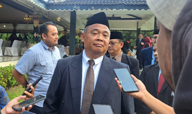 Bupati Sleman Harda Kiswaya