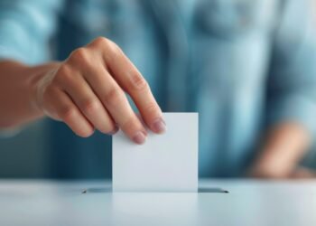 Ilustrasi pemilos 2025. [vecteezy/Yulia Gapeenko]