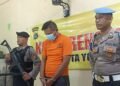 Tersangka DY saat dihadirkan dalam konferensi pers di Mapolsek Gondomanan, Kota Yogyakarta, Selasa (18/11/2025).