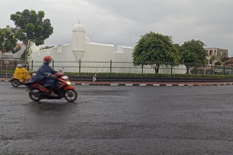 Kawasan Pojok Beteng Kulon.