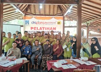 Kegiatan pelatihan Pranatacara yang digagas Dispora di Joglo Karyantaran, Balecatur, Gamping, Sleman, Selasa (11/11/2025)