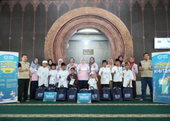 PLN menggelar kegiatan khitanan massal untuk para siswa di Yogyakarta