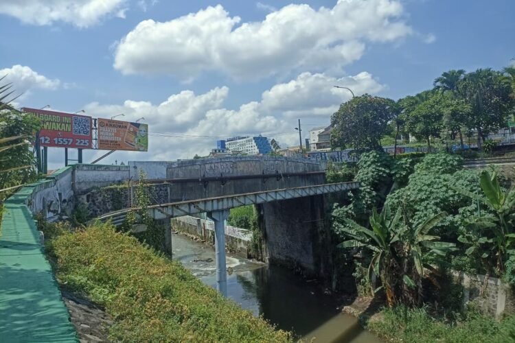 Jembatan kewek