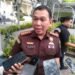 Kejati Sleman Bambang Yunianto saat dimintai keterangan awak media, Jumat (19/12/2025)