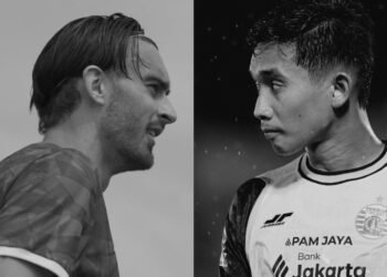 Penyerang Persib Bandung Andrew Jung vs bek Persija Jakarta Rizky Ridho