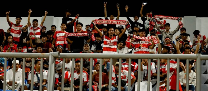 Suporter Madura United