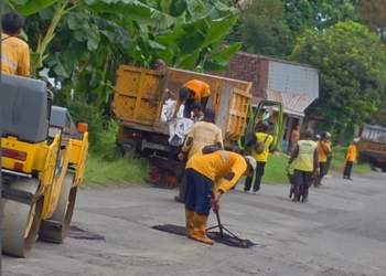 Pemkab Sleman lakukan perbaikan jalan provinsi di ruas Klangon-Tempel, Senin (12/1/2026).