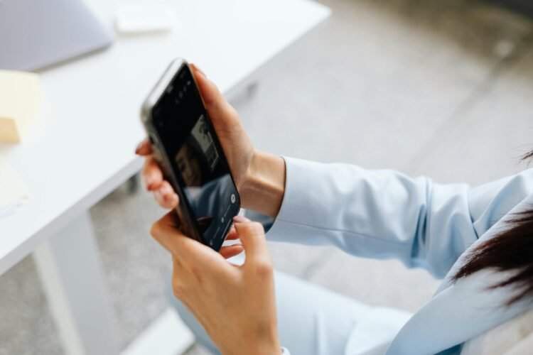 Ilustrasi konten media sosial