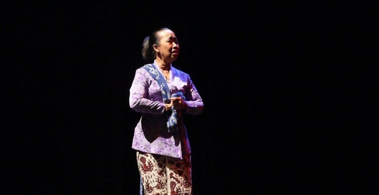 Seniman ketoprak sekaligus ikon dagelan Mataram legendaris, Sumisih Yuningsih atau yang akrab disapa Yu Beruk.