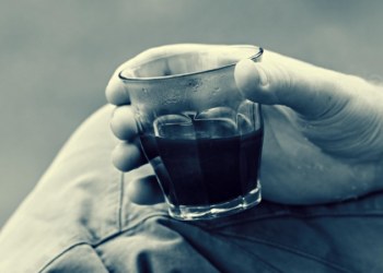 Ilustrasi minum kopi