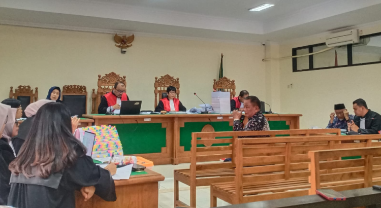 Mantan Ketua DPC PDIP Sleman sekaligus Ketua Tim Pemenangan Kustini-Danang, Koeswanto dihadirkan sebagai saksi dalam perkara dugaan korupsi dana hibah pariwisata Tahun Anggaran 2020 dengan terdakwa eks Bupati Sri Purnomo