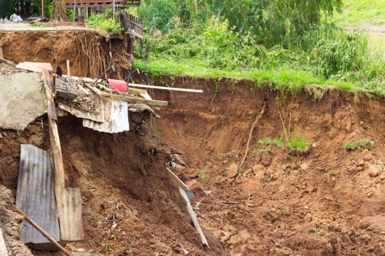 ilustrasi sinkhole yang ada di Gunungkidul.