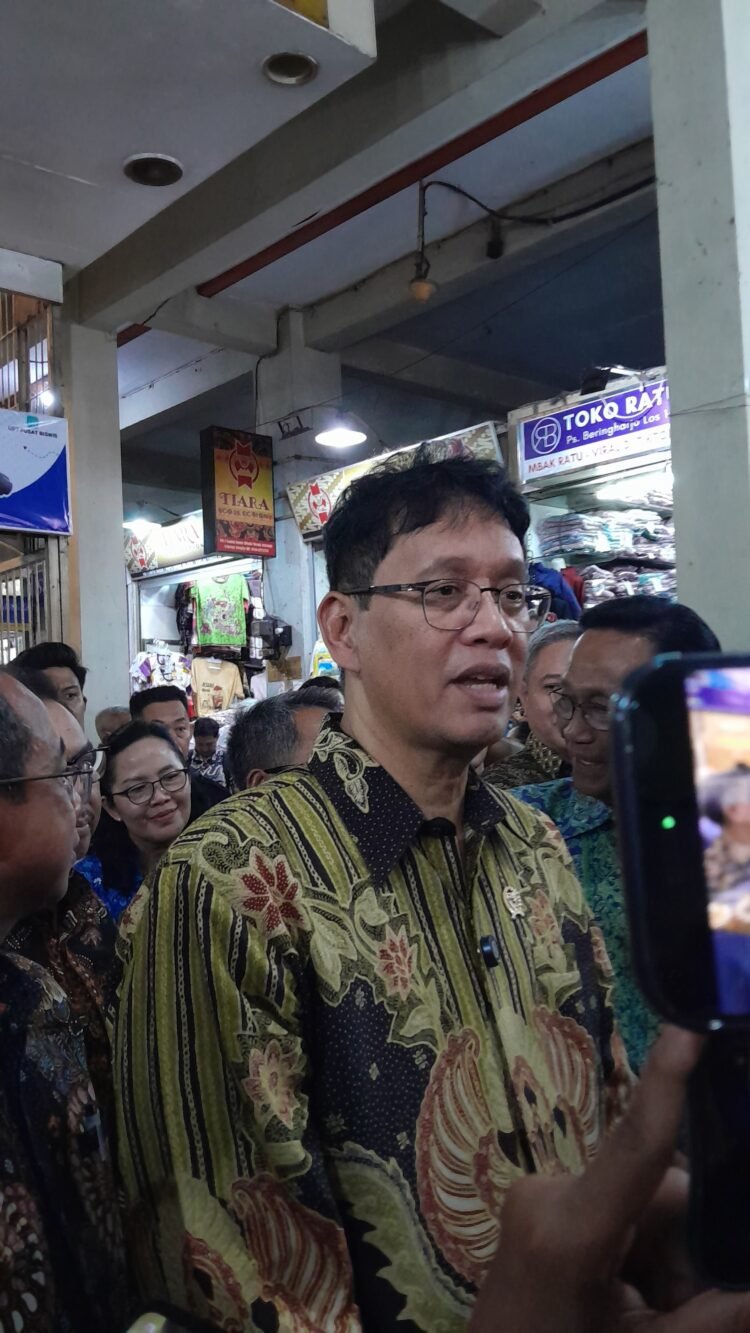 Cek Kondisi Pasar Tradisional di Yogyakarts, Purbaya: Siapa Bilang Mati Suri