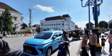 Arus Lalu Lintas di Titik Nol Kilometer Ramai Terkendali pada H+2 Lebaran