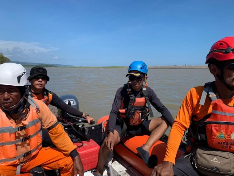 Hari Kedua Pencarian Korban Tenggelam di Muara Sungai Opak Belum Membuahkan Hasil