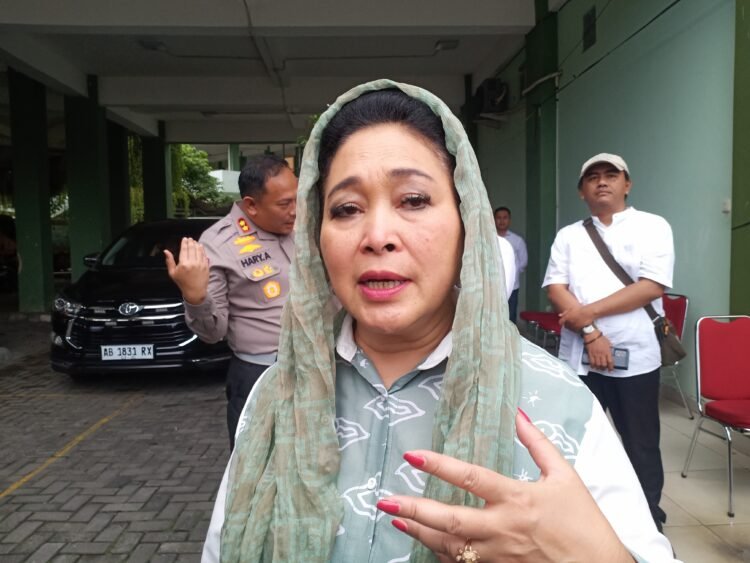 Ketua Komisi IV DPR RI, Siti Hediati Soeharto atau Titiek Soeharto, saat ditemui Populi.id pada Minggu (1/3/2026).