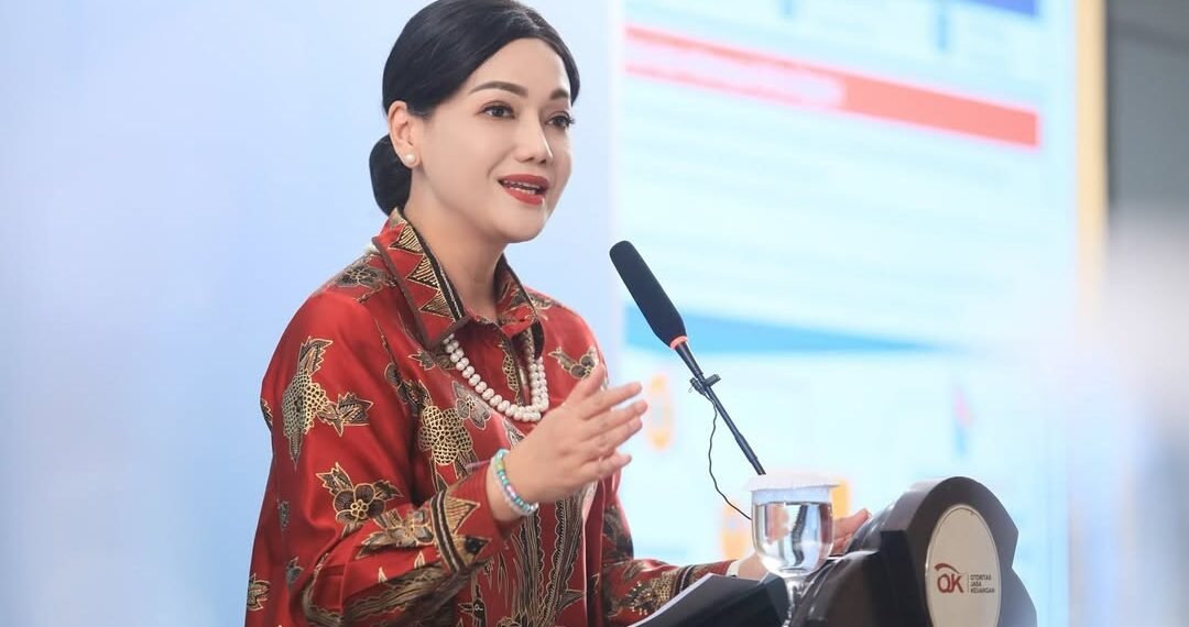 Friderica Widyasari Dewi.