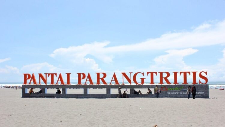 Wisatawan Mengaku Diusir Saat Liburan di Pantai Parangtritis, Dispar Bantul Beri Respon