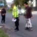Polisi saat mendatangi lokasi kejadian kecelakaan di Jalan Kaliurang km 16,5, Umbulmartani, Ngemplak, Sleman, DIY, Minggun (19/4/2026). (Polresta Sleman)