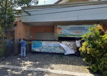 Suasana tempat penitipan anak atau daycare Little Aresha di Jalan Pakel Baru Utara, Kelurahan Sorosutan, Kemantren Umbulharjo, Kota Yogyakarta, setelah digerebek polisi, Sabtu (25/4/2026).