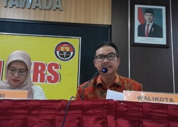 Wali Kota Yogyakarta, Hasto Wardoyo, menyebut 33 daycare belum berizin saat konferensi pers di Mapolresta Yogyakarta, Senin (28/4/2026).