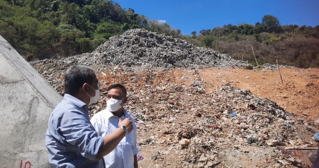 Kondisi Tempat Pembuangan Akhir (TPA) Piyungan, Bantul saat beberapa waktu lalu ditinjau sejumlah anggota DPRD DIY