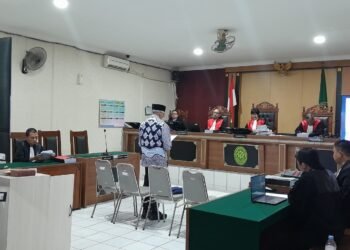Mantan Bupati Sleman terdakwa kasus korupi Dana Hibah Pariwisata, Sri Purnomo, dalam persidangan yang digelar Jumat (27/3/2026).