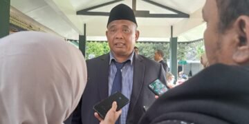 Bupati Sleman Harda Kiswaya memberi keterangan kepada pers terkait penerapan WFH pada hari Jumat (3/4/2026), Kamis (2/4/2026)