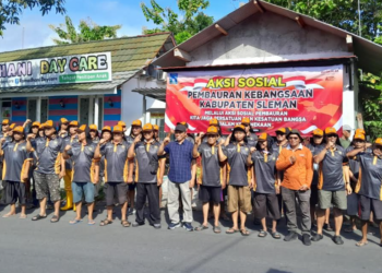 Wakil Ketua DPRD Kabupaten Sleman, Hasto Karyantoro, dan Kesbangpol Sleman menggelar aksi sosial pembaruan kebangsaan di Dusun Perengdawe, Kalurahan Balecatur, Kapanewon Gamping, Kabupaten Sleman, DIY, pada Minggu (12/4/2026).