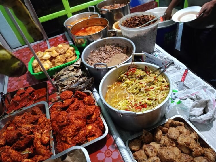 Nasi Teri Pojok Gejayan.