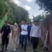 Anggota Dewan Perwakilan Daerah (DPD) DPD RI Ahmad Syauqi Soeratno saat melakukan pemantauan dalam di bantaran Kali Code, Mergangsan, Kota Yoguakarta, DIY, bersama Pimpinan Daerah Muhammadiyah (PDM) dan Pejabat Pemerintah Kota Yogyakarta, Minggu (24/5/2026).