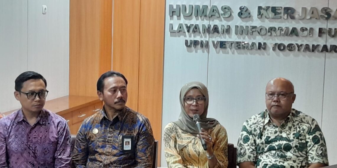 Ketua Satgas PPKS UPN Veteran Yogyakarta, Iva Rachmawati, mengatakan telah meminta keterangan dari 13 orang korban atau pelapor dan 12 saksi dalam dugaan kasus kekerasan seksual di UPN Veteran Yogyakarta, Jumat (22/5/2026).