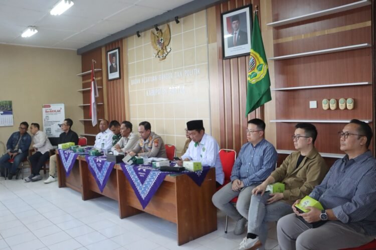 Mediasi antara perwakilan Gereja Misi Sejahtera (GMS) dan Front Jihad Islam (FJI) oleh Pemerintah Kabupaten (Pemkab) Bantul dan Poldq DIY, Senin (26/5/2026). (Polda DIY).