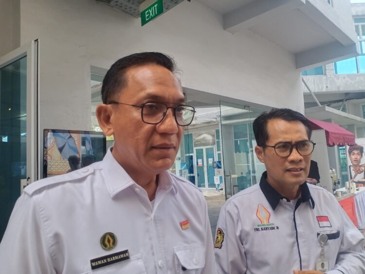 Wakil Walikota Yogyakarta, Wawan Harmawan, dan Kepala Dinas Perindustrian Koperasi dan UKM Kota Yogyakarta, Tri Karyadi Riyanto Raharjo, saat saat menghadiri acara pre-introduction Jogja Spark di PDIN Yogyakarta, pada Rabu (29/4/2026).