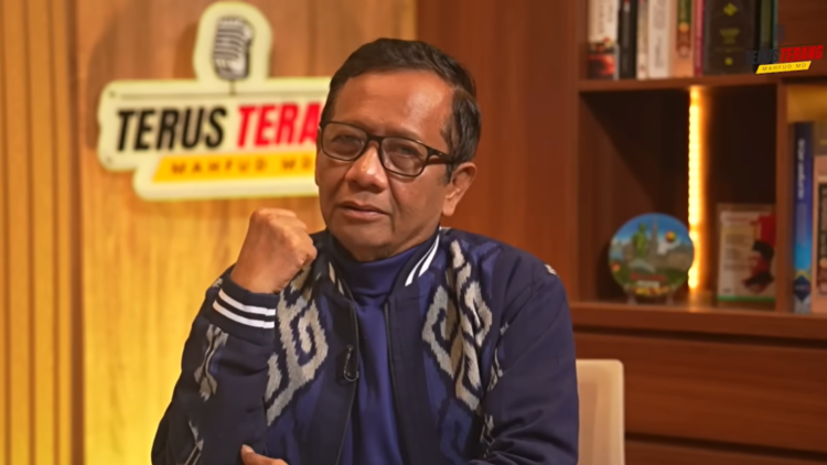 Mahfud MD memberikan pandangannya mengenai sistem penegakan hukum di Indonesia yang jauh dari rasa adil