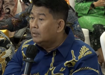 Bupati Kulon Progo Agung Setyawan memaparkan kendala yang dihadapi di wilayahnya dalam Rakordal bersama Pemda DIY, Kamis (30/4/2026)