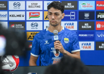Bek Persib Bandung Federico Barba