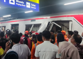 Kecelakaan kereta KA Argo Bromo Anggrek dengan KRL di Stasiun Bekasi bermula dari masalah di perlintasan sebidang, Senin (27/4/2026). Peneliti PUSTRAL UGM mendorong agar perlintasan tersebut dihapus apalagi tak sesuai regulasi.
