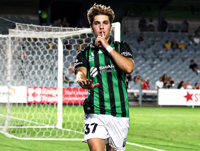 Penyerang Macarthur FC Luke Vickery dikabarkan tinggal selangkah lagi menjalani naturalisasi sebelum kemudian memperkuat Timnas Indonesia