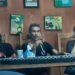 Koalisi ART JOKES memberi tabggapan terkait pembatasan ruang ekspresi dalam gelaran ARTJOG 2026 di Lembaga Bantuan Hukum (LBH) Yogyakarta, Sabtu (20/6/2026).