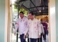 Sejumlah Menteri dan Gubernur saat berjalan menuju ruang pertemuan bersama Kepala Daerah se-Jawa Bali di Kantor Gubernur DIY, Kamis (4/6/2026).