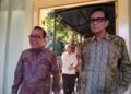Menteri Koordinator Bidang Pembangunan Masyarakat dan Kebudayaan Republik Indonesia (Menko PMK), Pratikno (kiri), bertemu dengan Gubernur Daerah Istimewa Yogyakarta (DIY), Sri Sultan Hamengku Buwono X, di Kompleks Kepatihan Yogyakarta pada Jumat (3/7/2026).