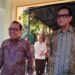 Menteri Koordinator Bidang Pembangunan Masyarakat dan Kebudayaan Republik Indonesia (Menko PMK), Pratikno (kiri), bertemu dengan Gubernur Daerah Istimewa Yogyakarta (DIY), Sri Sultan Hamengku Buwono X, di Kompleks Kepatihan Yogyakarta pada Jumat (3/7/2026).