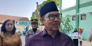 Wali Kota Yogyakarta, Hasto Wardoyo, ditemui di SMPN 10 Yogyakarta, Senin (13/7/2026).