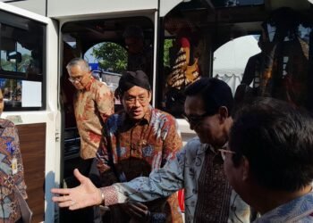 Menteri Keuangan RI, Purbaya Yudhi Sadewa, saat berkunjung ke Alun-alun Selatan Kota Yogyakarta, Kamis (16/7/2026).