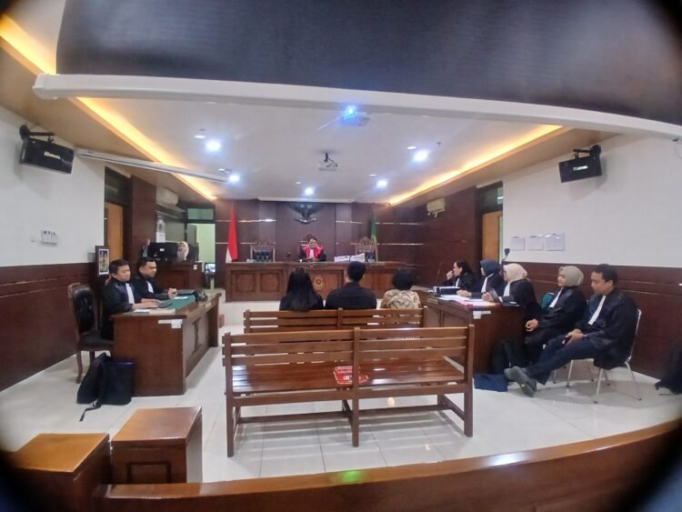 Tiga penyidik dihadirkan oleh Termohon Kejaksaan Negeri Sleman dalam sidang permohonan praperadilan Raudi Akmal di PN Sleman, Jumat (24/7/2026).