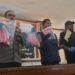 Polisi menunjukkan barang bukti aksi remaja menggunakan senjata tajam saat mengendarai motor untuk konten di Jalan Prambanan-Piyungan, Bokoharjo, Prambanan, Sleman, DIY, Jumat (31/7/2026).