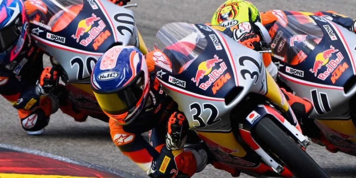 Kiandra Ramadhipa saat berlaga pada Red Bull Rookies Cup 2026 di Sirkuit Sachsenring, Jerman.